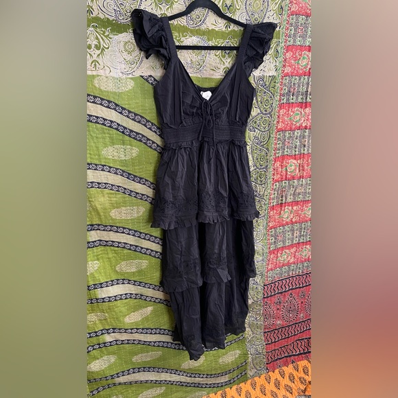 NWT Cleobella Black Elaina Organic Cotton Tiered Eyelet Midi Dress Size Medium - Picture 4 of 13